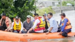 Banjir merendam permukiman warga di Kota Serang akibat luapan Sungai Cibanten dan buruknya sistem drainase perkotaan.
