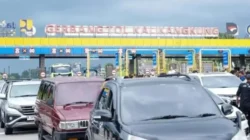 Arus balik Lebaran 2026 di GT Kalikangkung Semarang dipadati kendaraan menuju Jakarta