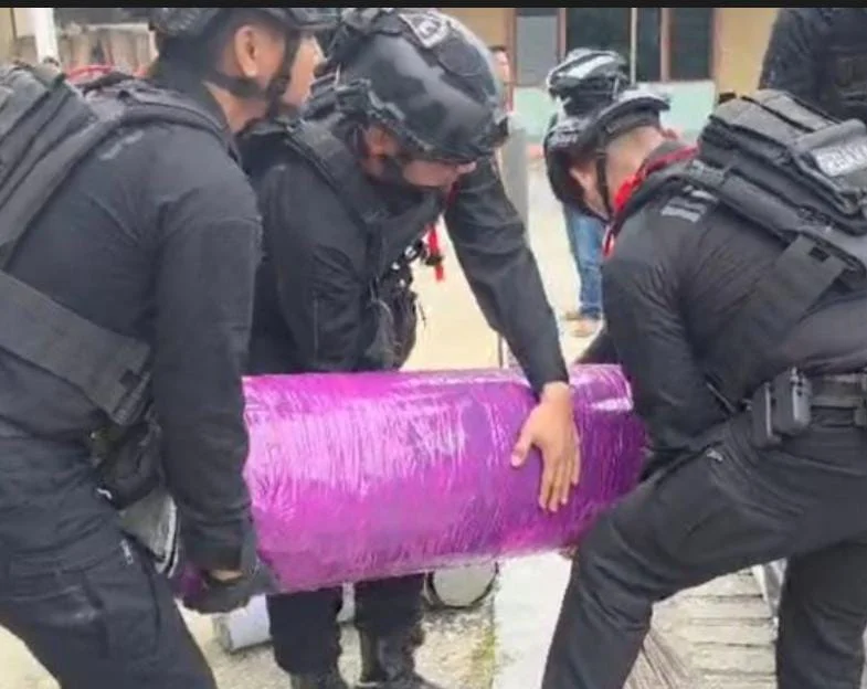 Polisi Sita dan Musnahkan Ratusan Petasan di Rumah Kosong Bangkalan