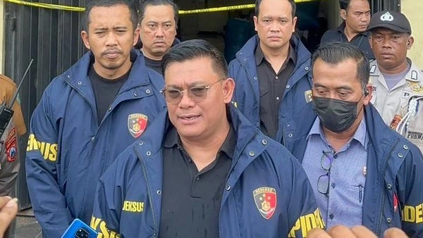 Bareskrim Polri Geledah PT TSL Sidoarjo, Bongkar Impor HP Ilegal Bernilai Rp235 Miliar