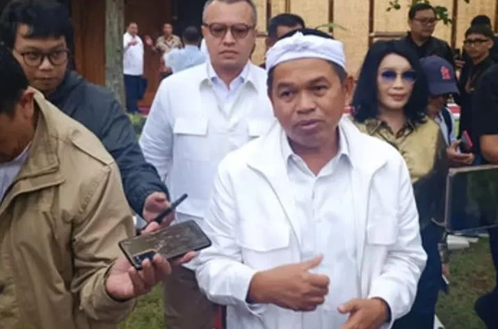 Dedi Mulyadi meresmikan Sekolah Maung di Bandung untuk siswa berprestasi dengan program beasiswa dan fokus industri kreatif