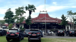 KPK rapat tertutup dengan Bupati dan DPRD Pamekasan di Mandhapa Agung Ronggosukowati dengan pengamanan ketat