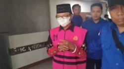 Kejaksaan Negeri Sumenep menahan Kades Pragaan Daya terkait dugaan korupsi dana desa tahun 2023