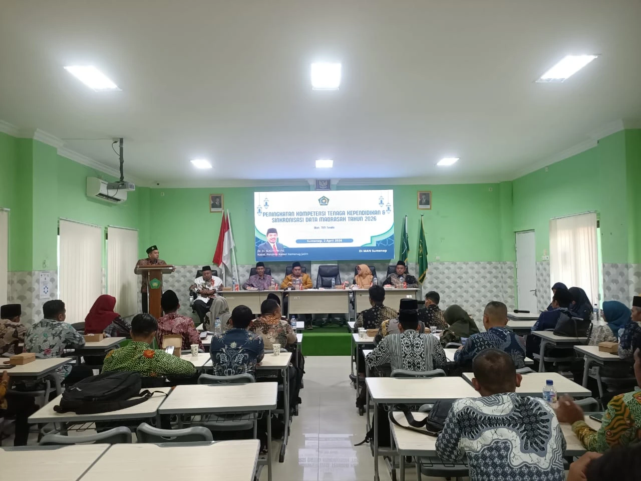 Kemenag Sumenep sosialisasi kompetensi tendik dan sinkronisasi data madrasah 2026 di MAN Sumenep