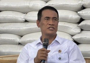 Mentan Amran Bantah Isu Gudang Beras Kosong, Stok Nasional Tembus 5 Juta Ton