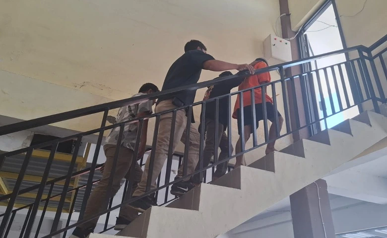 Polisi Ringkus Pengedar Ekstasi di Sampang, 24 Pil Berlogo Red Bull Disita