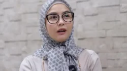 Revalina S Temat ungkap arti huruf S dalam namanya yang berasal dari nama ayahnya Sayuti Temat