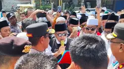 Alumni Pesantren Desak PN Sampang Jatuhkan Hukuman Berat dalam Kasus Penganiayaan Guru Bantu Santri