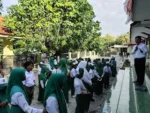 Apel Pagi MI Miftahul Falah Giligenting Perkuat Disiplin dan Kebersamaan Siswa