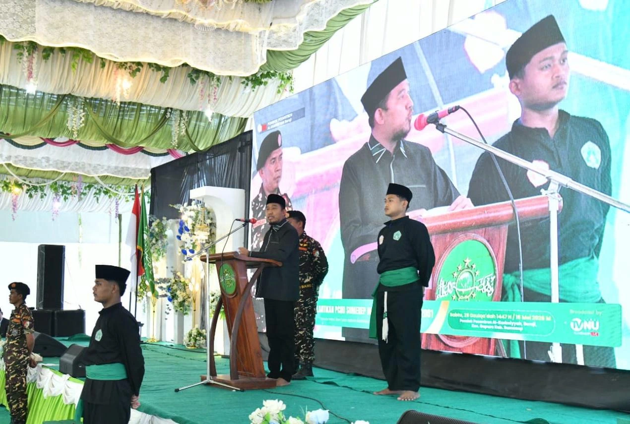 Bupati Sumenep Achmad Fauzi saat menghadiri pelantikan PCNU Sumenep di Ponpes Al Karimiyah Braji