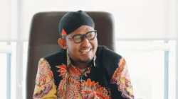 Bupati Sumenep Achmad Fauzi meminta pengelolaan destinasi wisata ditingkatkan melalui fasilitas lengkap dan kebersihan kawasan wisata