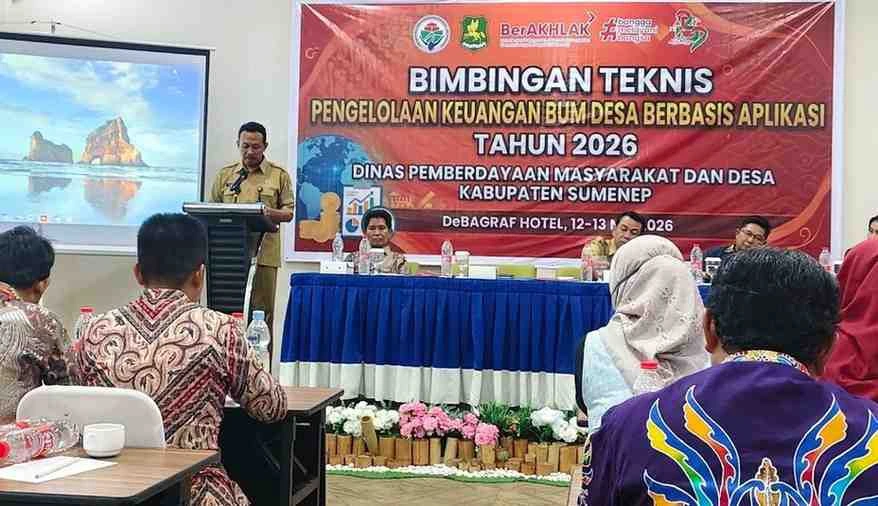 DPMD Sumenep menggelar bimtek pengelolaan keuangan BUMDesa berbasis aplikasi untuk meningkatkan profesionalisme dan transparansi desa