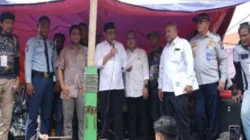 Ketua DPRD Jatim Musyafak Rouf mendukung percepatan pengesahan RUU Transportasi Online di Surabaya