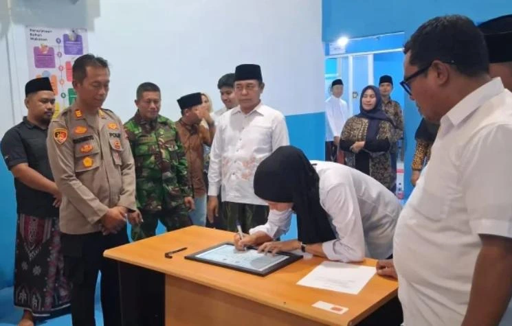 Inspeksi dapur MBG di Bangkalan setelah penghentian sementara akibat dugaan keracunan dan masalah sarana prasarana