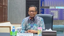 Mahfud MD jelaskan alasan Polri tetap di bawah Presiden untuk hindari politisasi
