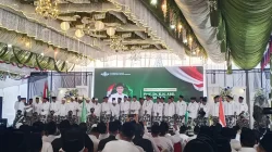 Gus Yahya saat menghadiri pelantikan pengurus PCNU Sumenep masa khidmat 2026-2031 di Gapura Sumenep