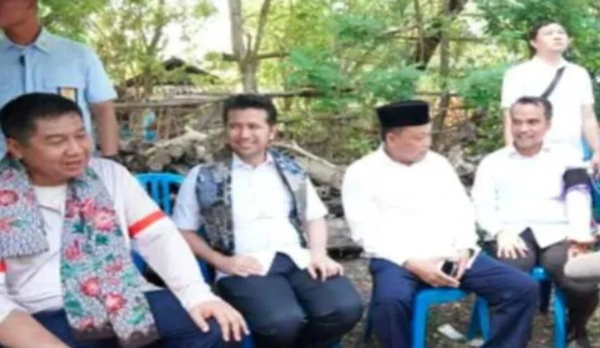 Maruarar Sirait tinjau program BSPS rumah tidak layak huni di Bangkalan Madura
