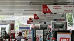 Harga BBM Pertamina naik Mei 2026 Pertamax Turbo Dexlite dan Pertamina Dex di SPBU Indonesia