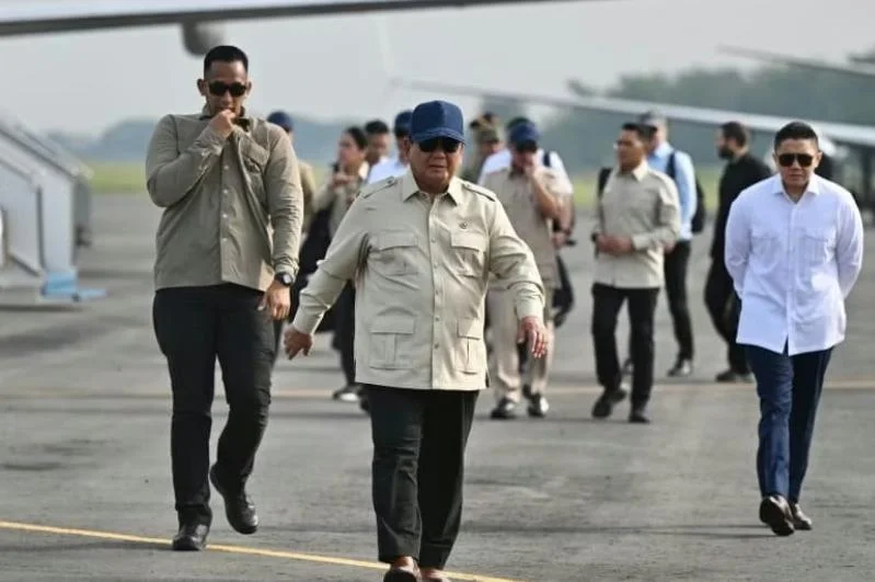 Presiden Prabowo Subianto saat tiba di Lanud Iswahjudi Magetan untuk kunjungan kerja di Jawa Timur