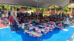 Suasana lomba mewarnai Hardiknas 2026 di SDN Barkot 3 yang diikuti ratusan siswa TK