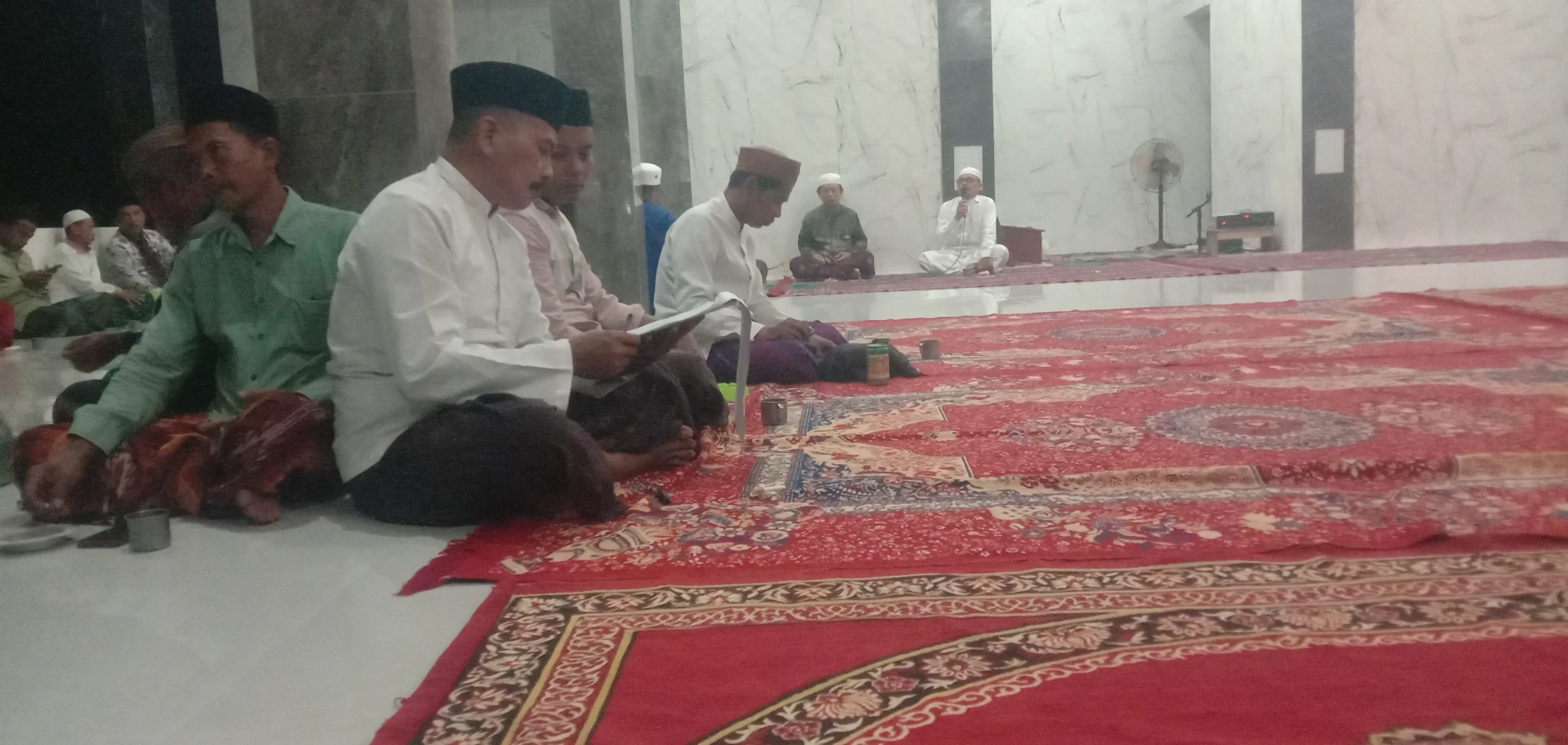 Rapat pembentukan panitia Haflatul Imtihan Yayasan Nurul Yaqin Lembung Barat Sumenep