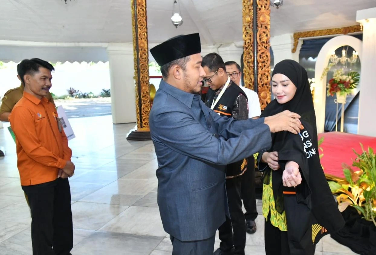 Bupati Sumenep Achmad Fauzi Wongsojudo menghadiri kegiatan Sinergi Membangun Ekonomi Sumenep Melalui Sensus Ekonomi 2026 di Pendopo Keraton Sumenep