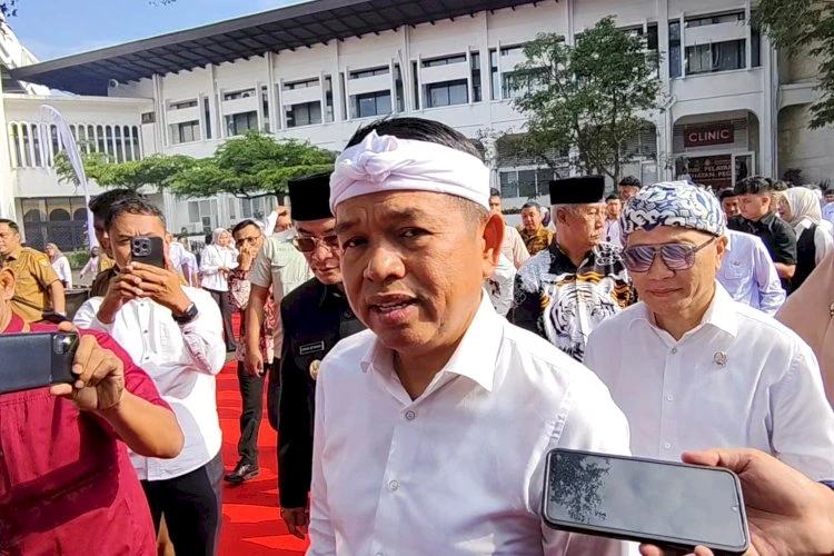 Dedi Mulyadi Gratiskan Sekolah Swasta Mitra Pemprov Jabar untuk 70 Ribu Siswa yang Tak Tertampung di Sekolah Negeri