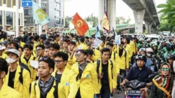 Demo BEM UI di Bundaran HI Jakarta 12 Juni 2026 diikuti ribuan mahasiswa yang menyampaikan lima tuntutan kepada pemerintah