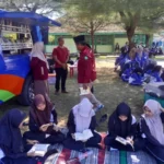 Dispusip Sumenep Gencarkan Literasi Lewat Mobil Perpustakaan Keliling di SMKN 1 Sumenep
