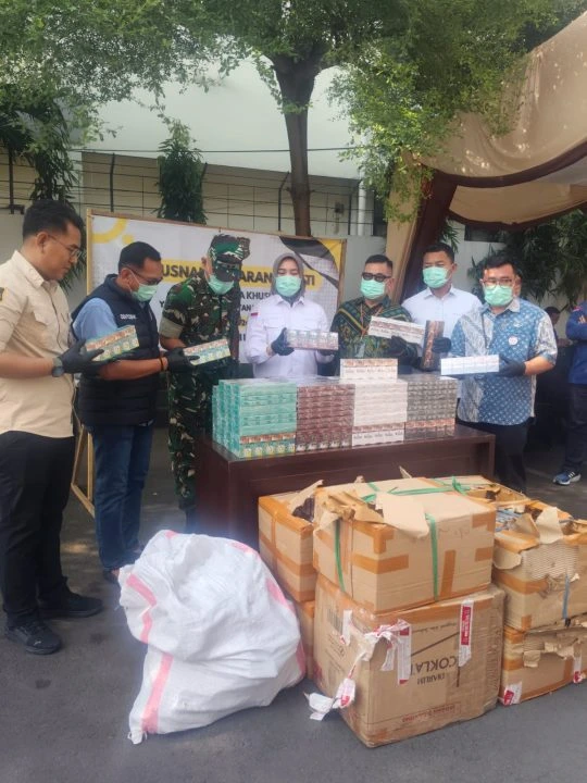 Kejari Kota Bekasi Barang Bukti Pemusnahan Barang Bukti Narkotika Kejaksaan RI Hukum Kriminal Rokok Ilegal Tindak Pidana Umum Tindak Pidana Khusus