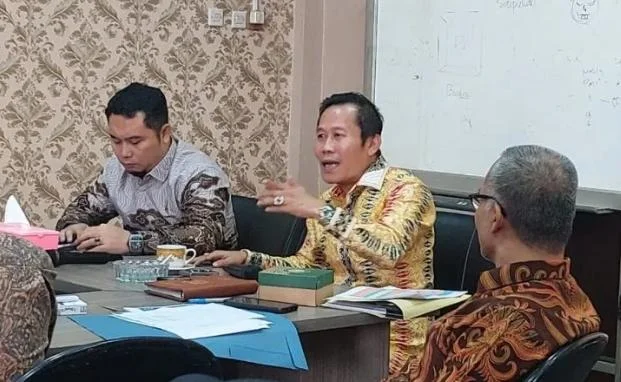 Ketua DPRD Kota Serang Desak Satpol PP Percepat Penertiban Tempat Hiburan Malam yang Bandel