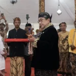 Kirab Pusaka Keraton Sumenep Perkuat Pelestarian Budaya dan Identitas Daerah