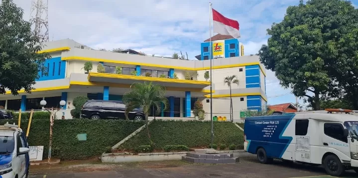 Warga Bekasi Utara mengeluhkan pemadaman listrik selama dua jam tanpa pemberitahuan dari PLN pada Rabu 17 Juni 2026
