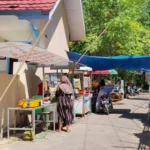 PKL Serbu Area Yayasan Annibros, Wisuda Purna Siswa dan Haflatul Imtihan 2026 Dongkrak Ekonomi Warga