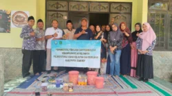 Poklahsar Bintang Terasi Sumenep terapkan Sistem Jaminan Produk Halal untuk UMKM olahan ikan