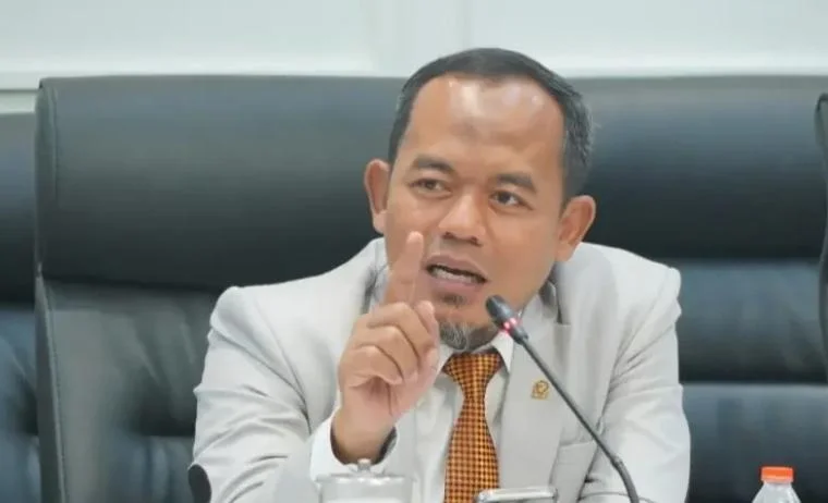 Riyono Soroti 90 Ribu Ton Beras Rusak, Desak Bulog Percepat Penyaluran Cadangan Pangan