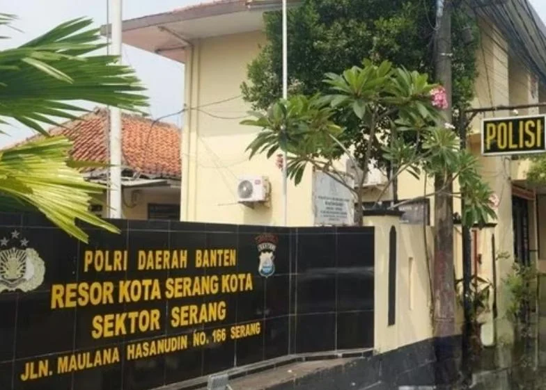 Viral Pintu Mapolsek Kota Serang Terkunci Saat Warga Hendak Melapor, Polisi Berikan Klarifikasi