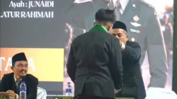 Suasana Wisuda Purna Siswa ke-XXXII Yayasan Nurul Yaqin di Desa Lembung Barat, Kecamatan Lenteng, yang diikuti 78 lulusan dari empat jenjang pendidikan
