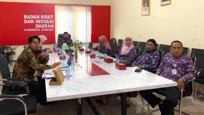 FGD BRIDA Sumenep dan PENS membahas pengembangan pertanian presisi berbasis AI