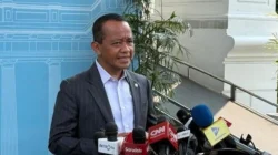 Menteri ESDM Bahlil Lahadalia menjelaskan rencana penggunaan CNG sebagai pengganti LPG 3 kilogram untuk kebutuhan rumah tangga di Indonesia