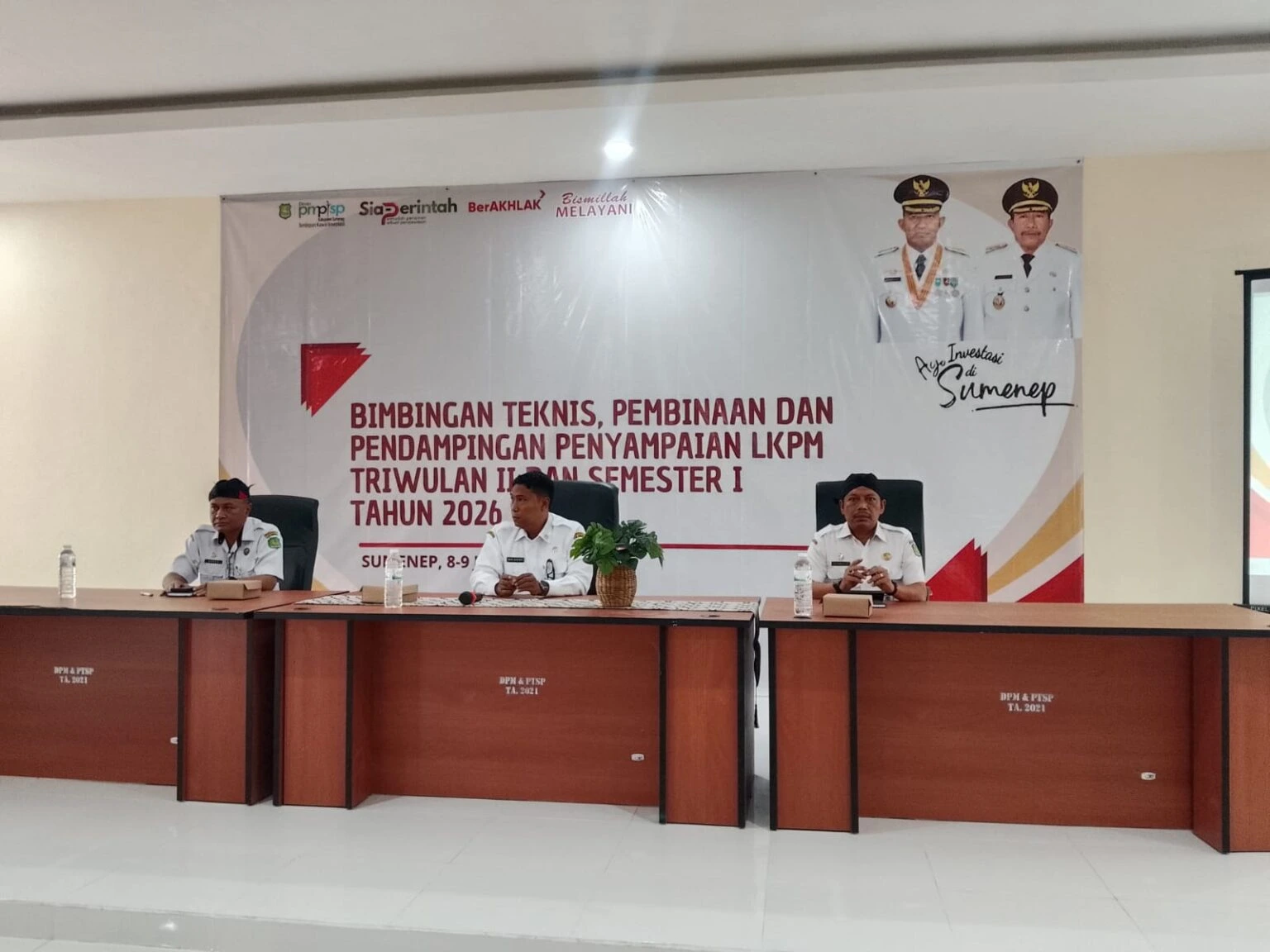 DPMPTSP Kabupaten Sumenep memberikan pendampingan pelaporan LKPM melalui sistem OSS kepada pelaku usaha