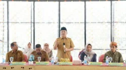 Wakil Bupati Bangkalan membuka Bimtek Kepenulisan Konten Budaya Lokal Tahun 2026 di Aula Perpustakaan Kabupaten Bangkalan
