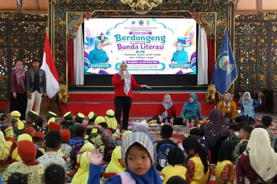 Festival Literasi Bangkalan menghadirkan dongeng untuk menumbuhkan minat baca anak usia dini