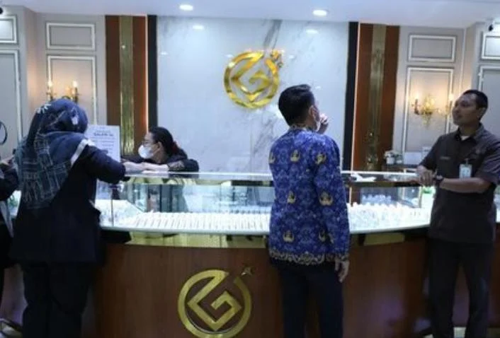 Harga emas Pegadaian 5 Juli 2026 untuk Antam, Galeri 24, UBS, dan Antam Mulia Retro.