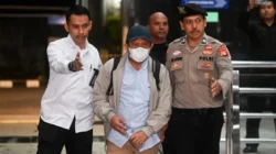 Konferensi pers KPK mengenai penetapan Bupati Lombok Barat Lalu Ahmad Zaini sebagai tersangka kasus korupsi