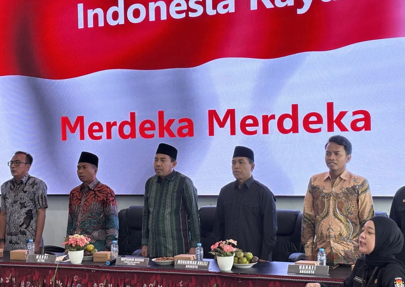 Rapat Pleno Terbuka KPU Pamekasan menetapkan Daftar Pemilih Berkelanjutan Triwulan II Tahun 2026