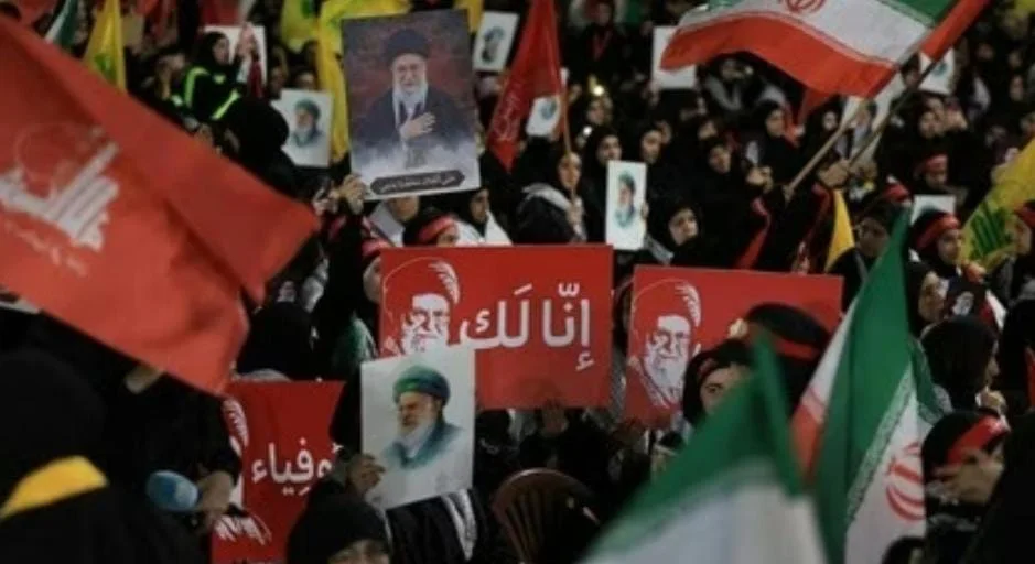 Laksamana Brad Cooper memberikan laporan kepada Presiden Donald Trump mengenai operasi militer AS di Iran.