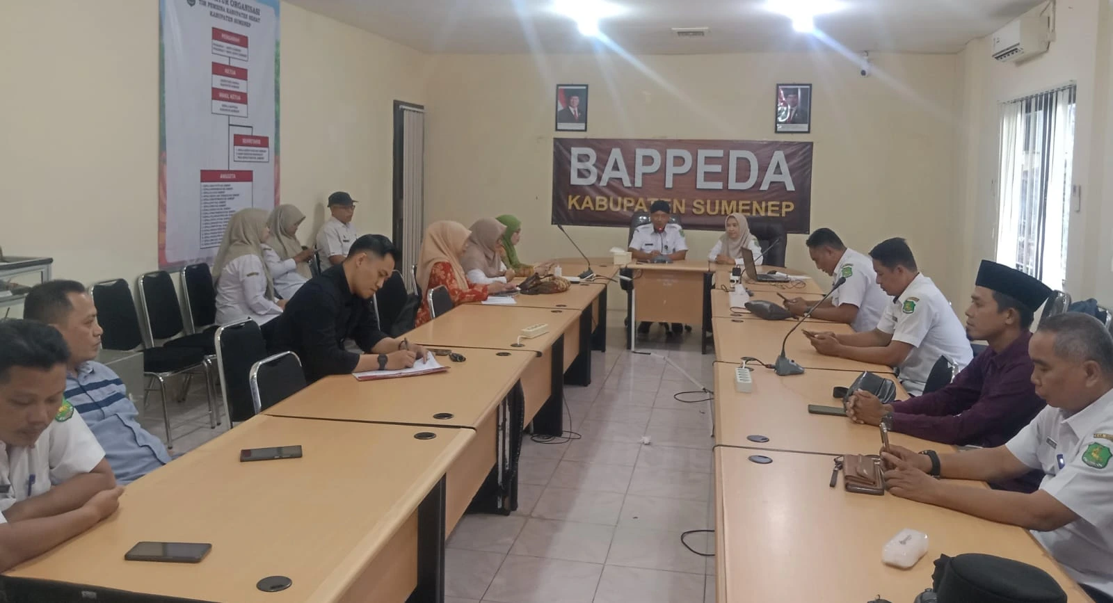 Rapat koordinasi Satgas Kawasan Tanpa Rokok Kabupaten Sumenep di Aula Bappeda.