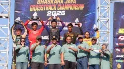 Pembalap mengikuti Danrem 084 Bhaskara Jaya Grasstrack Championship 2026 di Kabupaten Sumenep