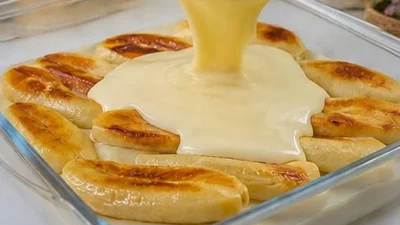 Resep pisang panggang berendam fla vanila susu keju dengan topping keju parut